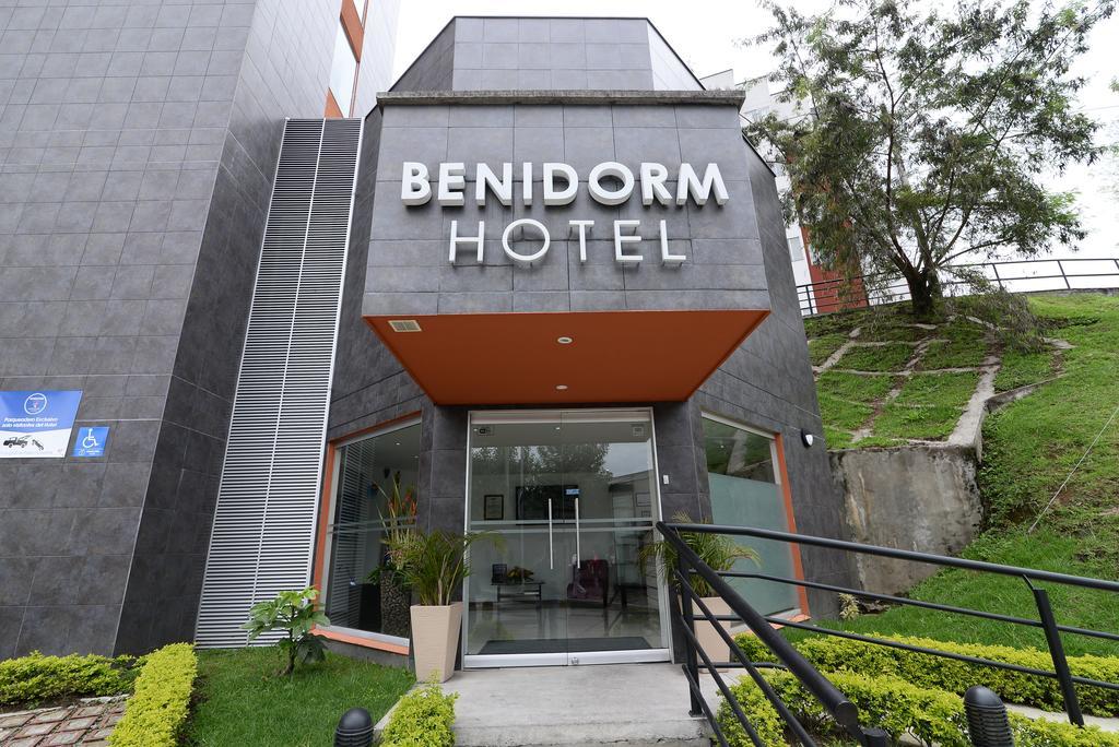 Benidorm Hotel Manizales Exterior foto