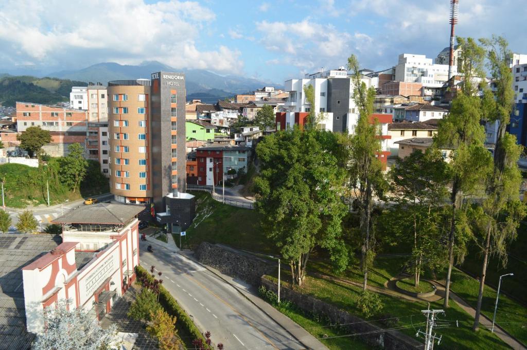 Benidorm Hotel Manizales Exterior foto
